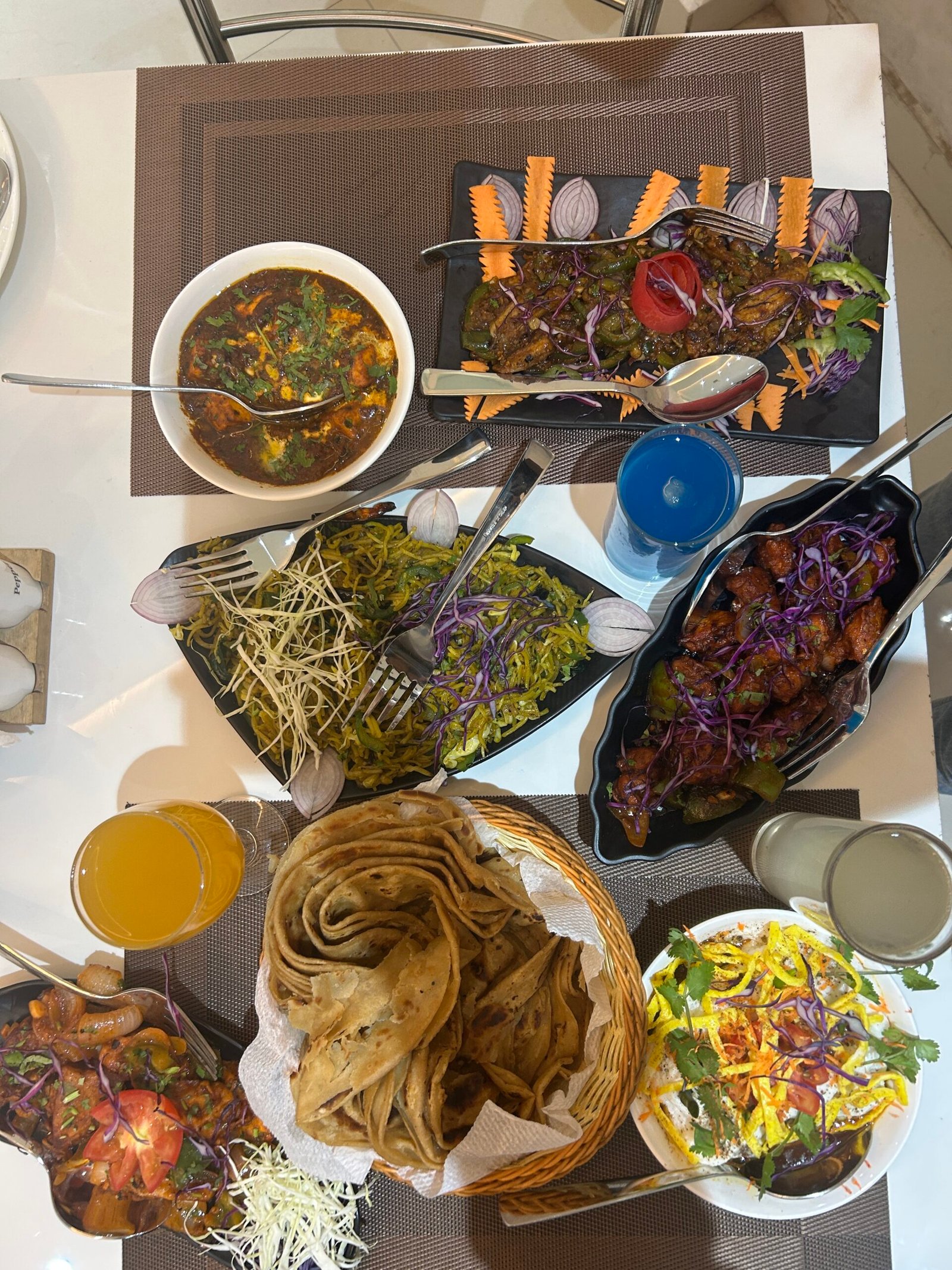 Dinning 01
