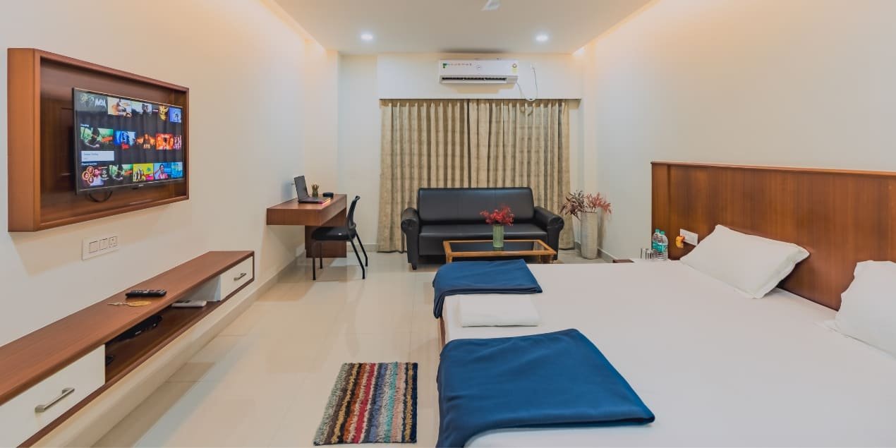 Room 8