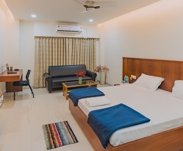 Why Business Travellers Prefer Staying in the Kendrapara Town Area